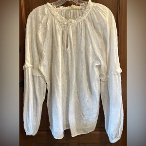 Anthropologie - White cotton top with full sleeves